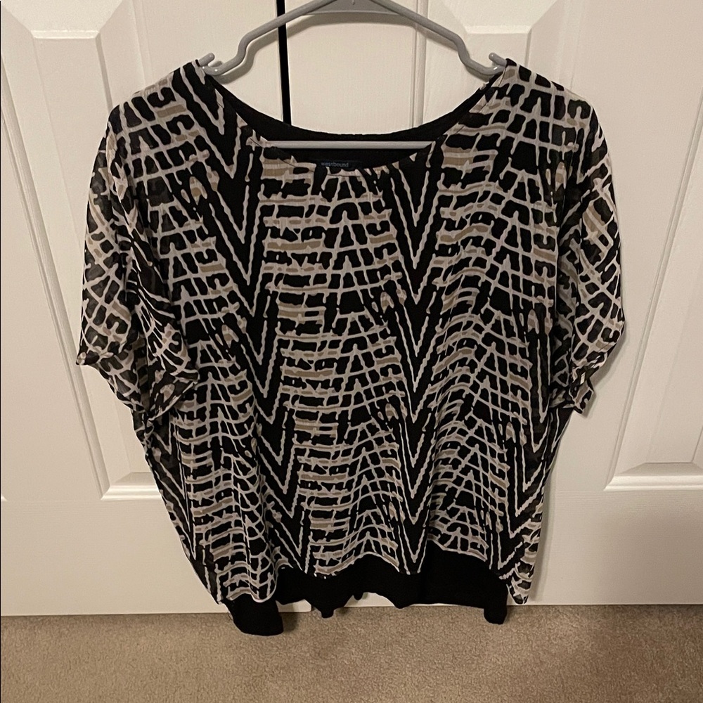 Westbound Women's Black/Tan Patterned Top Extra Large (Like New)